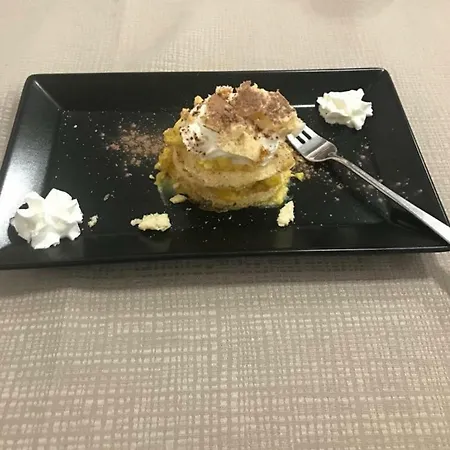 Da Santo Ristorante Pizzeria 호텔 3*