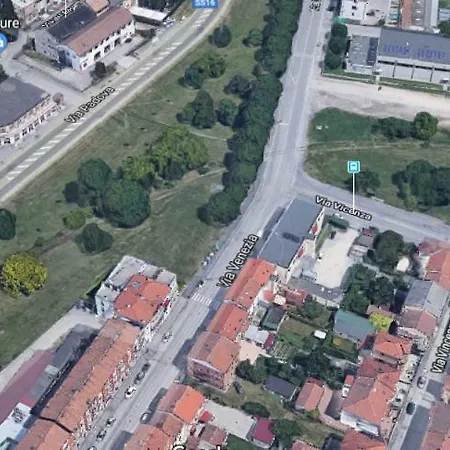 Da Santo Ristorante Pizzeria 3* 페라라